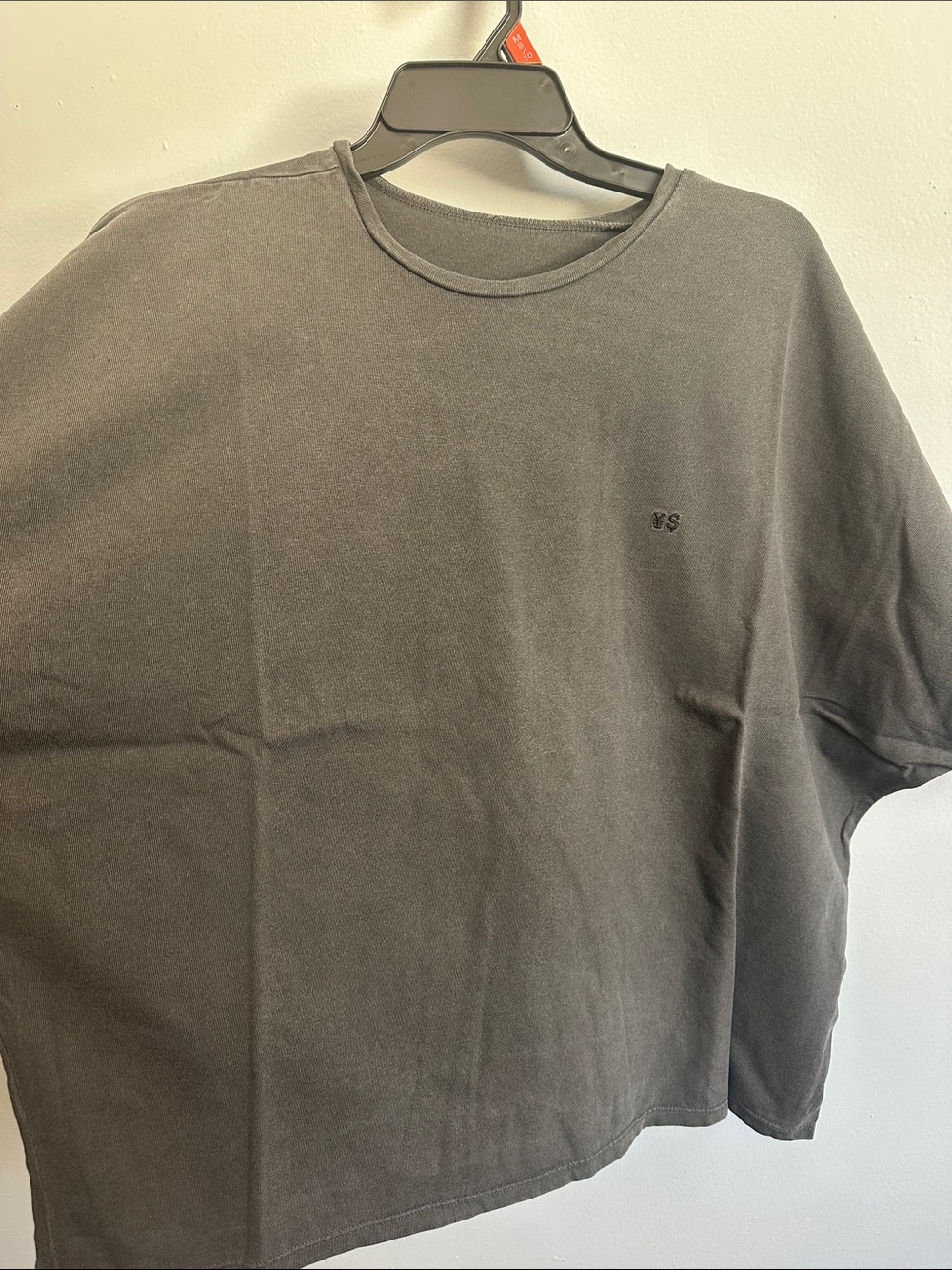 Yeezy Men's Charcoal Gray Crew Tee with VS Embroidery and Vultures back-size 2